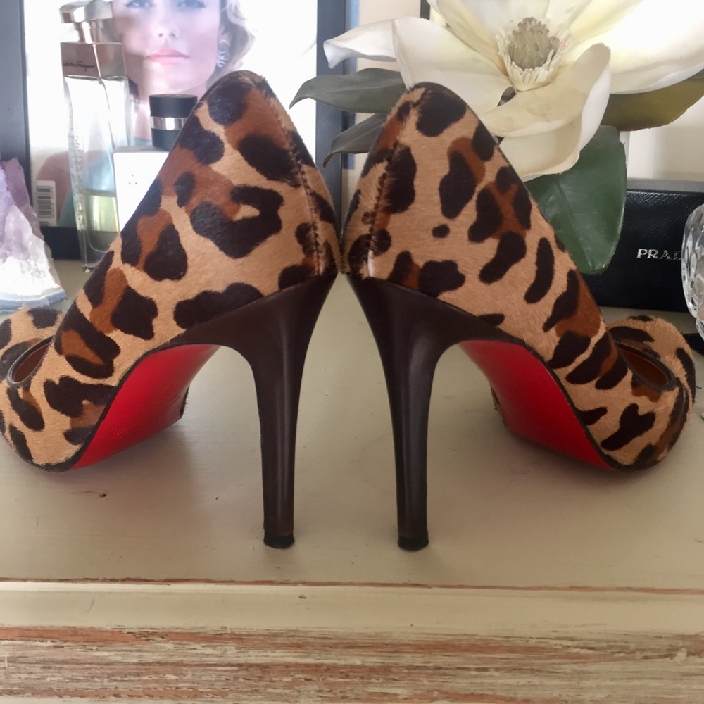 Louboutin Pumps. 🐆🐆